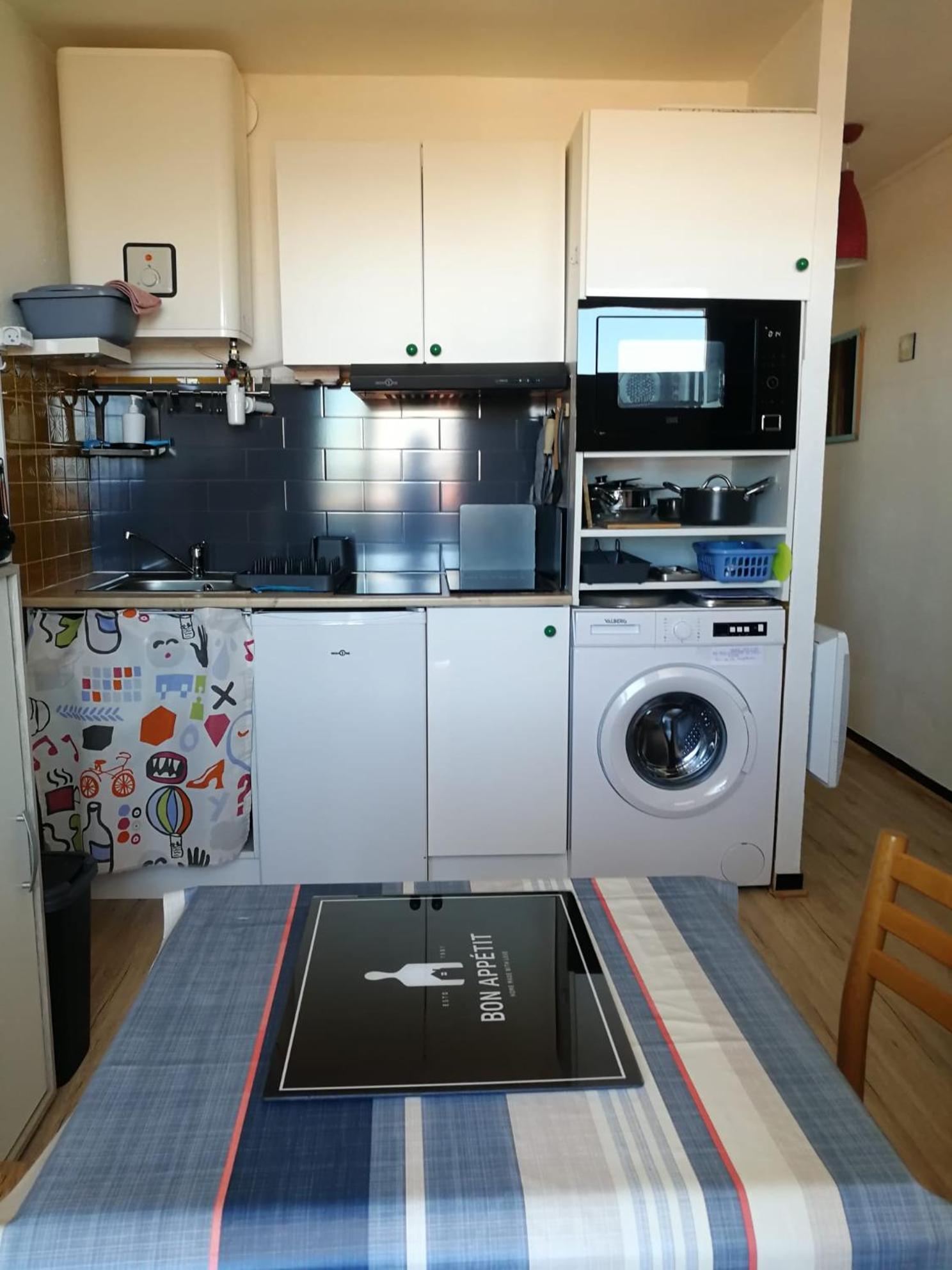 Agreable Studio 50M De La Plage Canet-en-Roussillon Extérieur photo